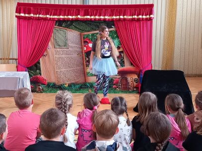 "Księga życzeń "- spektakl profilaktyczny